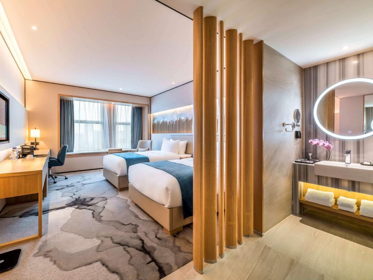 Mercure Chengdu Huapaifang ภายนอก รูปภาพ