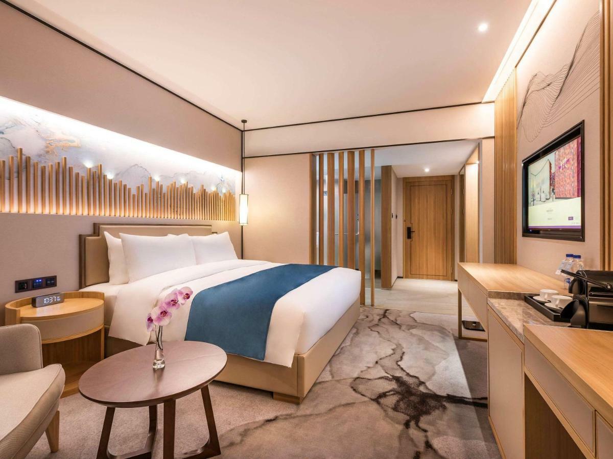 Mercure Chengdu Huapaifang ภายนอก รูปภาพ